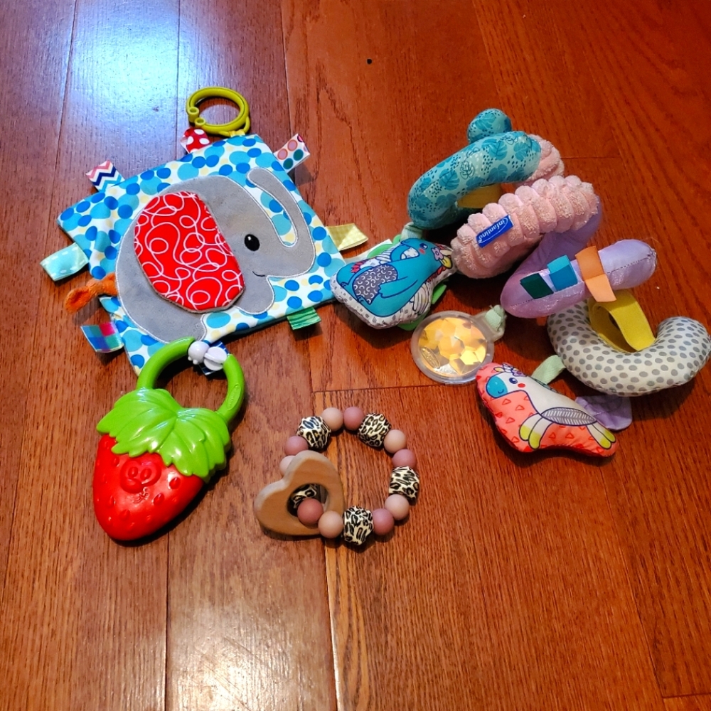 Baby toys/teethers
